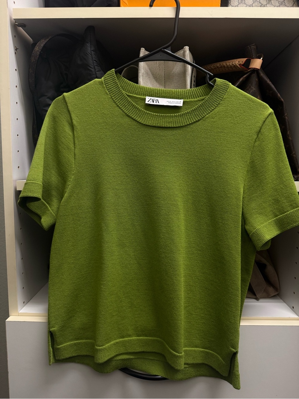 Zara short sleeve sweater top